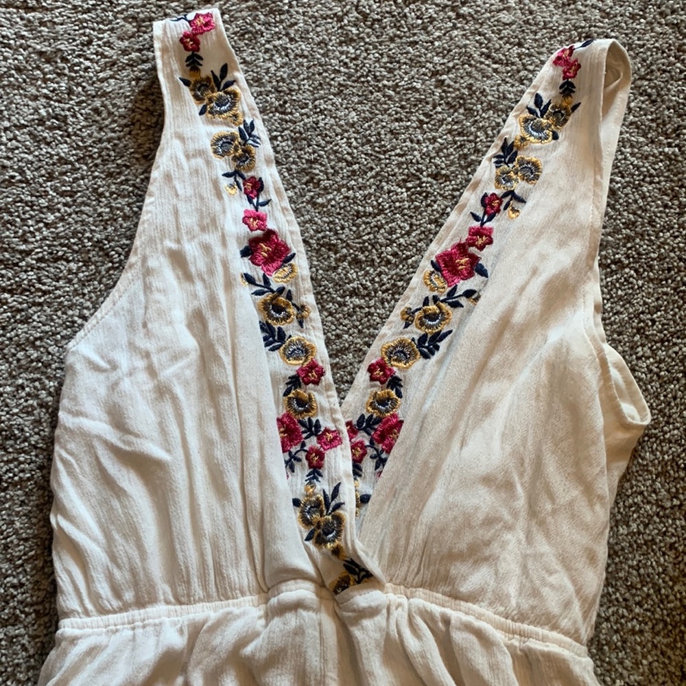 Kendall and Kylie romper. Super cute and soft.
